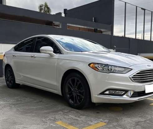 FORD-FUSION-2017