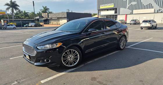 FORD FUSION 2.0 TITANIUM AWD 16V GASOLINA 4P AUTOMÁTICO