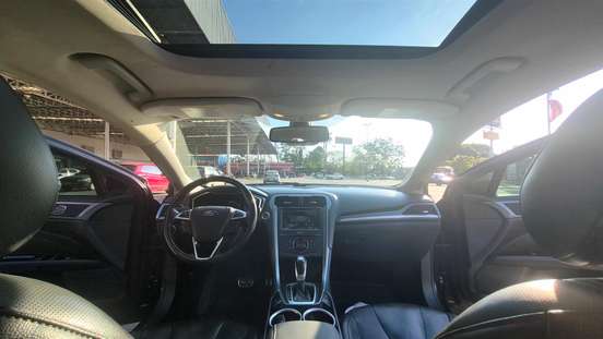 FORD-FUSION-2012