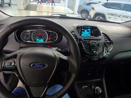 FORD-KA +-1.5 SIGMA FLEX SE PLUS MANUAL FORD-KA +-2015
