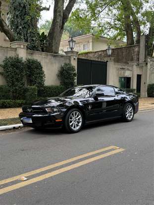 FORD-MUSTANG-2009