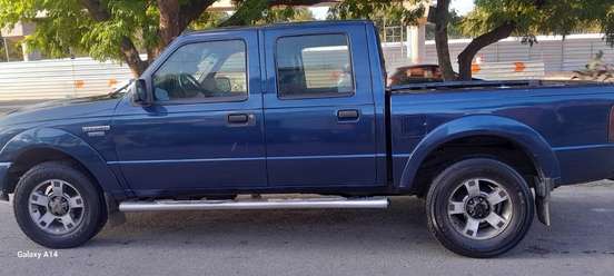 FORD-RANGER-2004