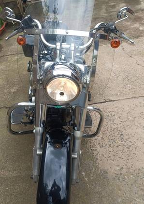 HARLEY-DAVIDSON DYNA SWITCHBACK 