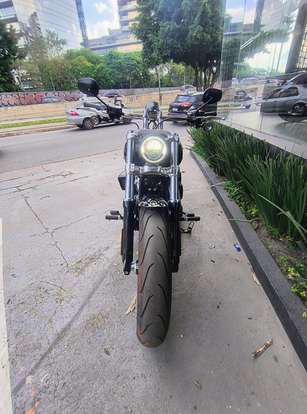 HARLEY-DAVIDSON-SOFTAIL BREAKOUT-2025