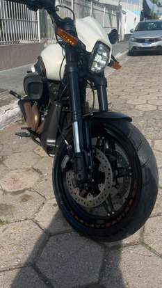 HARLEY-DAVIDSON-SOFTAIL FXDR 114-2019