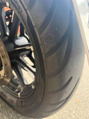 HARLEY-DAVIDSON-SPORTSTER IRON 883-2019