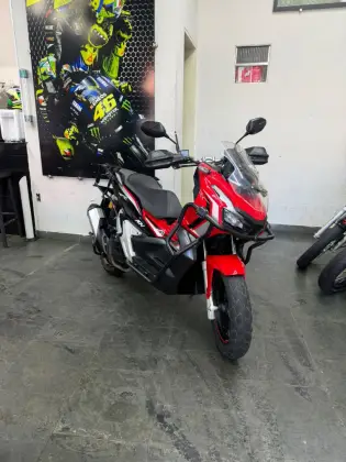 HONDA ADV 