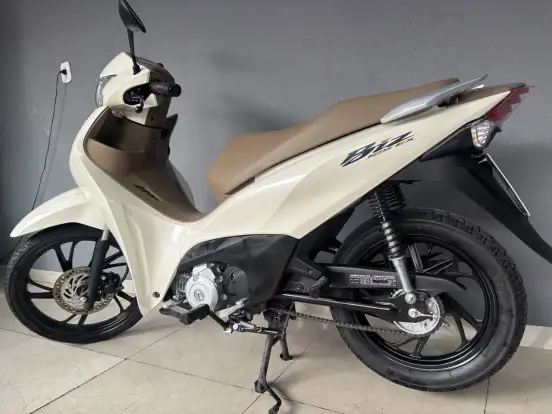 HONDA-BIZ 125 ES-2027