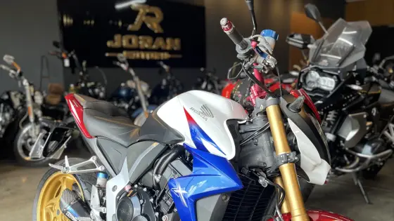 HONDA CB 1000R 