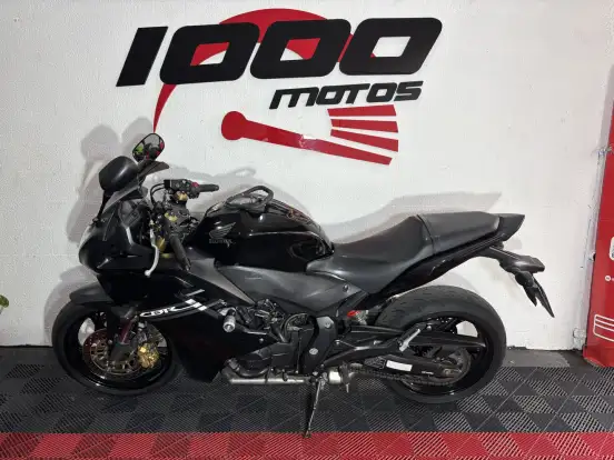 HONDA-CBR 600F HONDA-CBR 600F-2012
