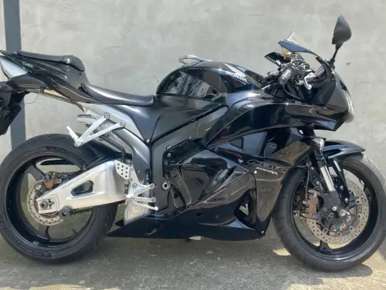 HONDA-CBR 600RR HONDA-CBR 600RR-2010