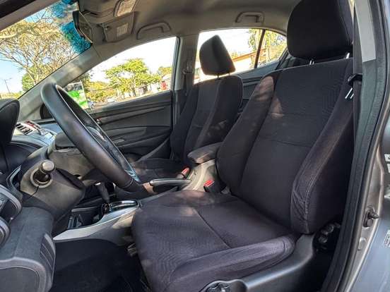HONDA-CITY-1.5 LX 16V FLEX 4P AUTOMÁTICO HONDA-CITY-2013