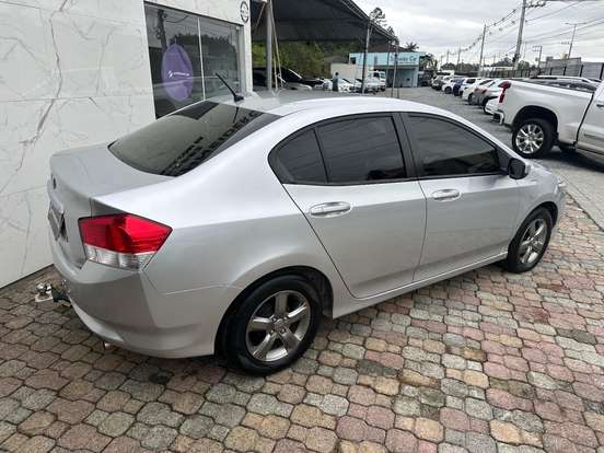HONDA-CITY-2011