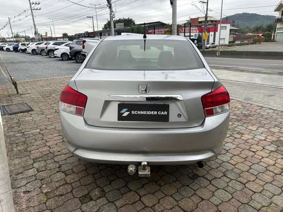 HONDA-CITY-2011