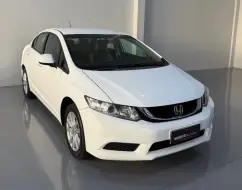 HONDA CIVIC 1.8 LXS 16V FLEX 4P AUTOMÁTICO HONDA CIVIC 1.8 LXS 16V FLEX 4P AUTOMÁTICO
