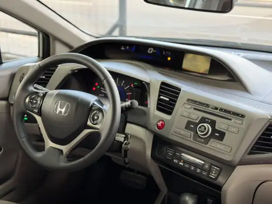 HONDA-CIVIC-1.8 LXS 16V FLEX 4P AUTOMÁTICO HONDA-CIVIC-2013