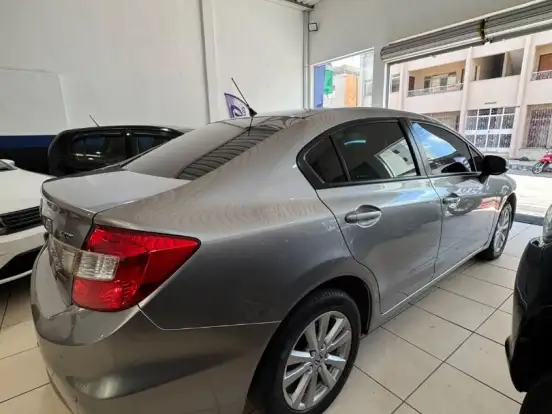 HONDA-CIVIC-1.8 LXS 16V FLEX 4P MANUAL HONDA-CIVIC-2015