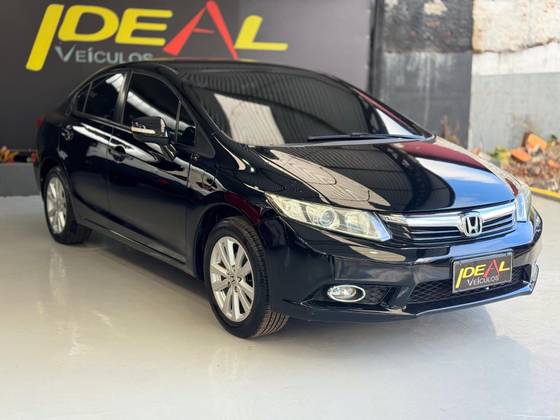 HONDA CIVIC 1.8 LXL 16V FLEX 4P AUTOMÁTICO