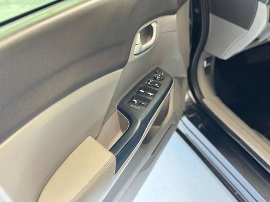 HONDA-CIVIC-2012