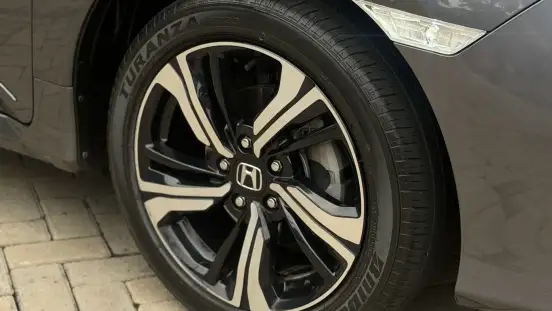 HONDA-CIVIC-2017