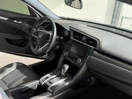 HONDA-CIVIC-2020