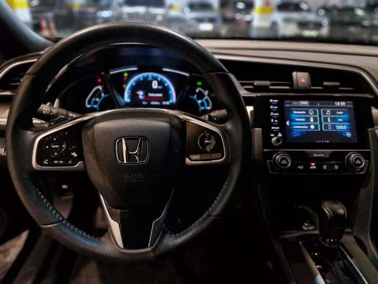 HONDA-CIVIC-2021