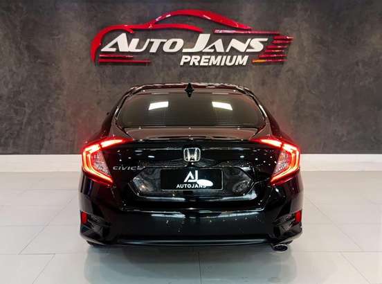 HONDA-CIVIC-2018