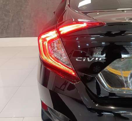 HONDA-CIVIC-2018