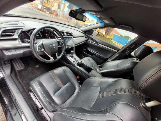 HONDA-CIVIC-2021