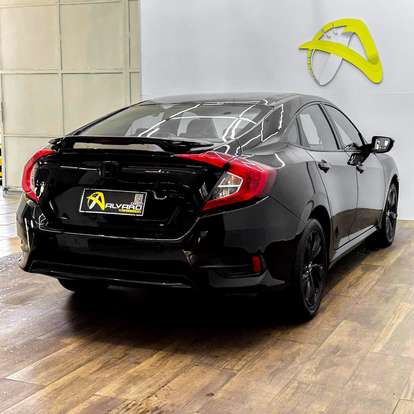 HONDA-CIVIC-2021