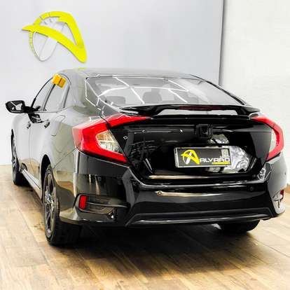 HONDA-CIVIC-2021