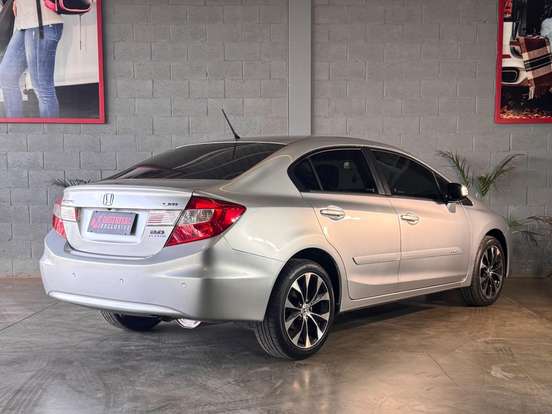 HONDA-CIVIC-2015