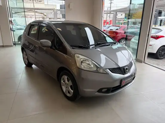 HONDA-FIT-2009