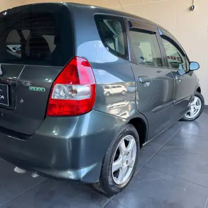 HONDA-FIT-2008