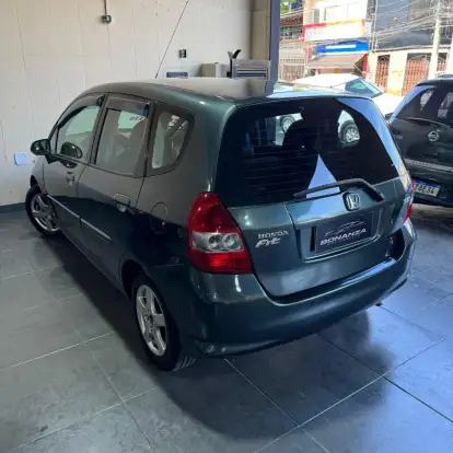 HONDA-FIT-2008