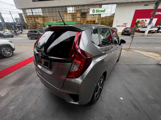 HONDA-FIT-2015