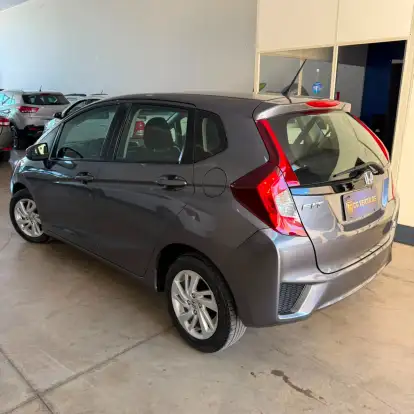 HONDA-FIT-1.5 LX 16V FLEX 4P AUTOMÁTICO HONDA-FIT-2017