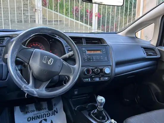 HONDA-FIT-1.5 LX 16V FLEX 4P MANUAL HONDA-FIT-2014