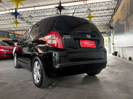HONDA-FIT-2010