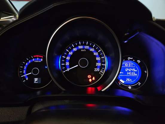 HONDA-FIT-2020