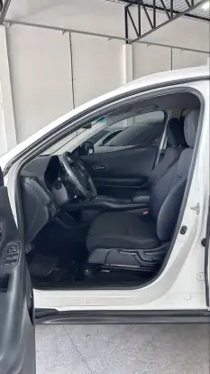 HONDA-HR-V-2016
