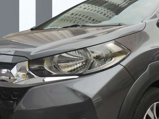 HONDA-WR-V-2018