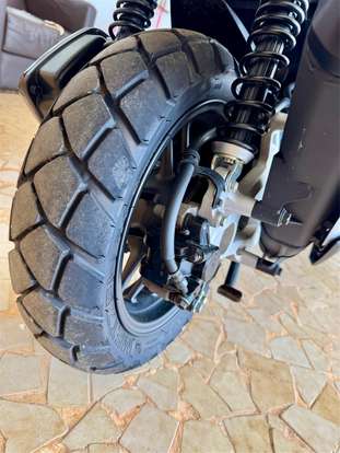 HONDA-ADV-2024