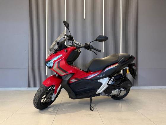 HONDA ADV 