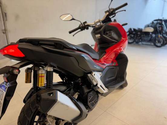 HONDA-ADV-2024