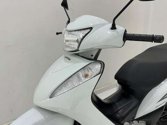 HONDA-BIZ 125 EX-2014