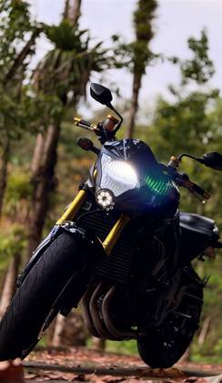 HONDA CB 1000R 