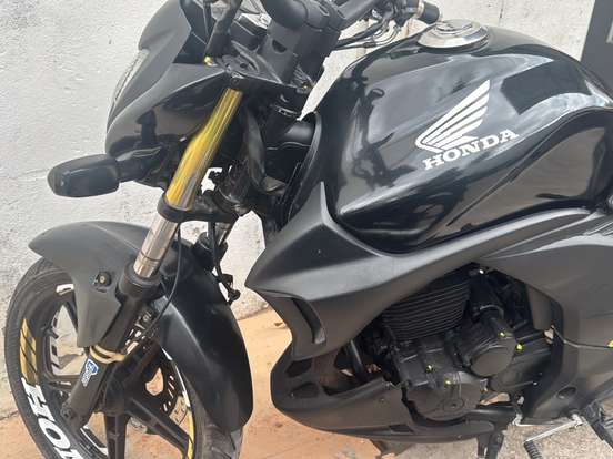 HONDA-CB 300R HONDA-CB 300R-2010
