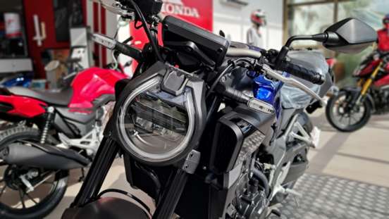 HONDA-CB 650R E-CLUTCH-2026