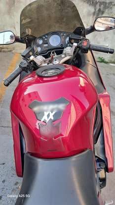 HONDA-CBR 1100XX SUPER BLACKBIRD-1998